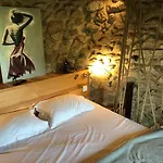 Rum i privatbostad Moulin A Vent De Prentygarde En Dordogne Vélines